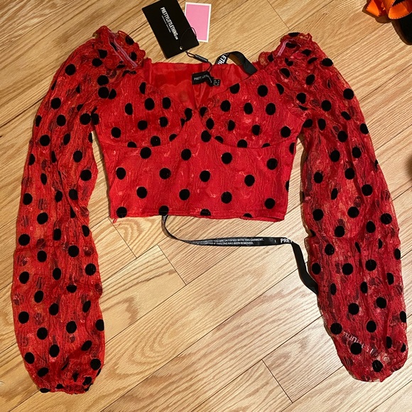Pretty Little Thing Red Polka Dot Crop Top - Picture 2 of 5